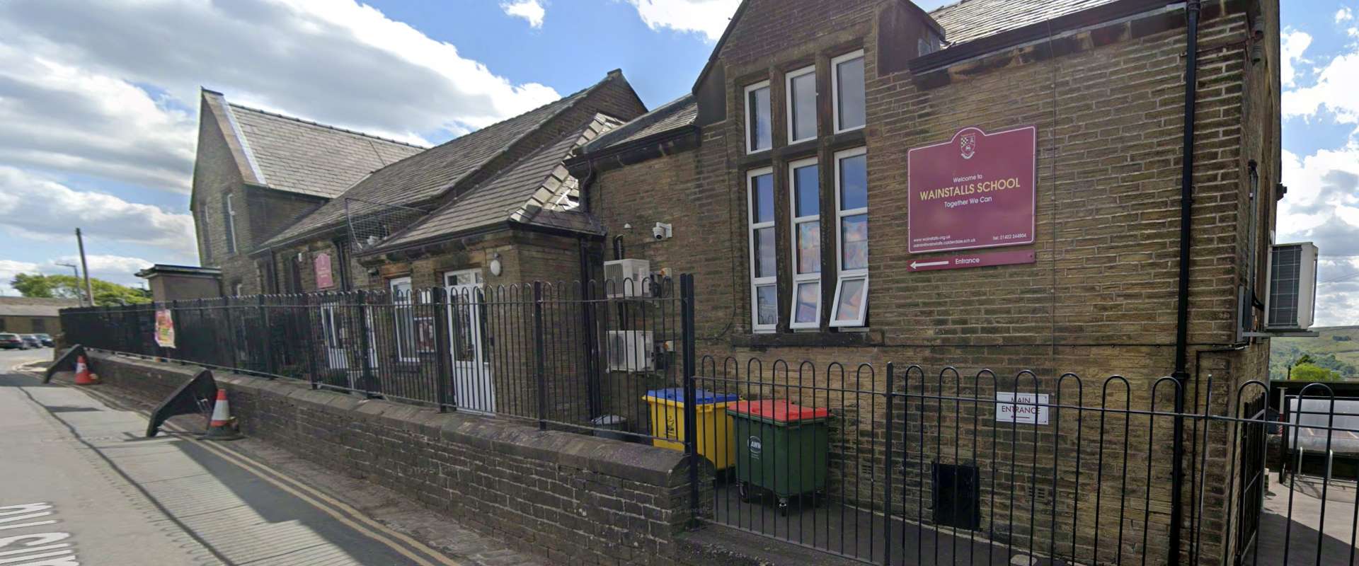 Wainstalls School